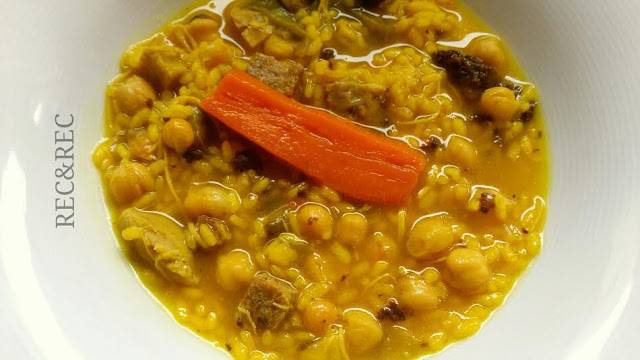 PUCHERO Y ARROZ CALDOSO. SUBLIME.