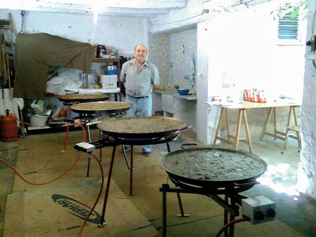 LES PAELLES DE JAUME MARTÍNEZ «CABOTA». UN REFERENT AL POBLE.