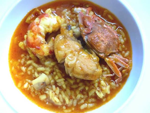 ARROZ MELOSO CON RAPE, GAMBÓN Y CANGREJO. CON LÁGRIMAS EN LOS OJOS.