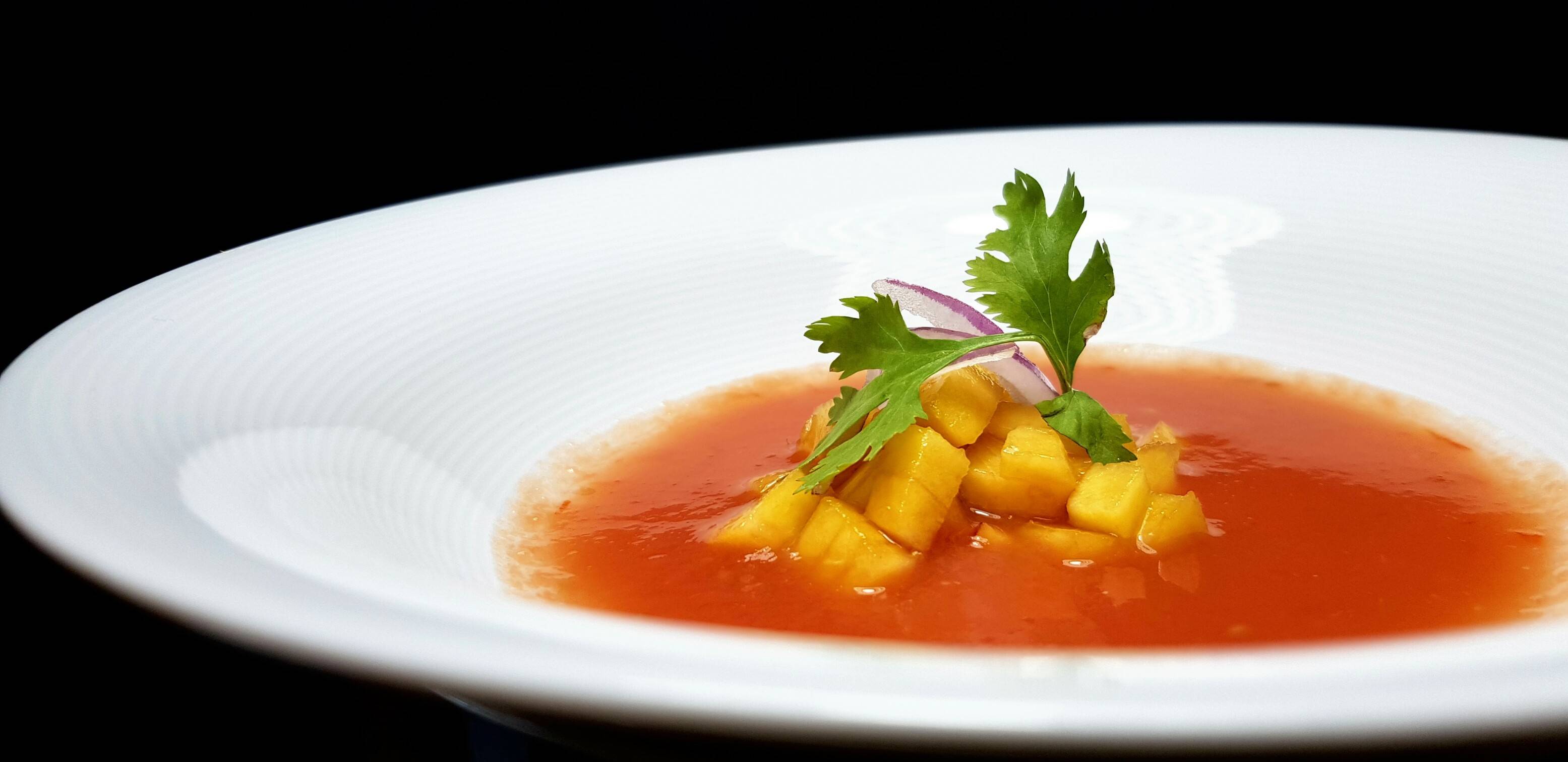 GAZPACHO DE SANDÍA Y MELOCOTÓN.