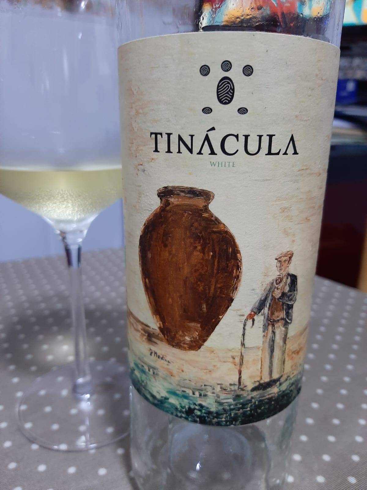 TINÁCULA. LOS VINOS DE OTILIO