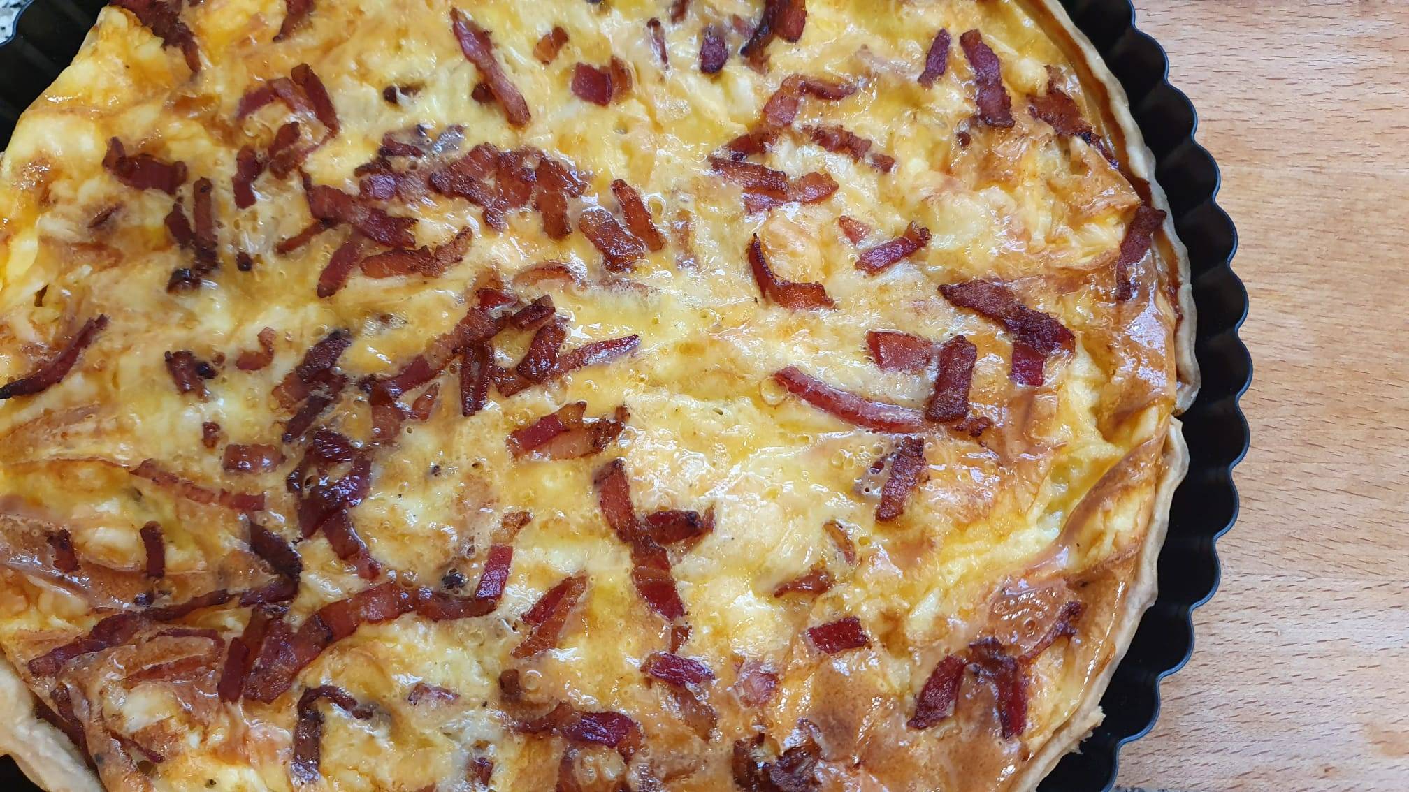 QUICHE LORRAINE. DELICIOSA Y FÁCIL DE PREPARAR.