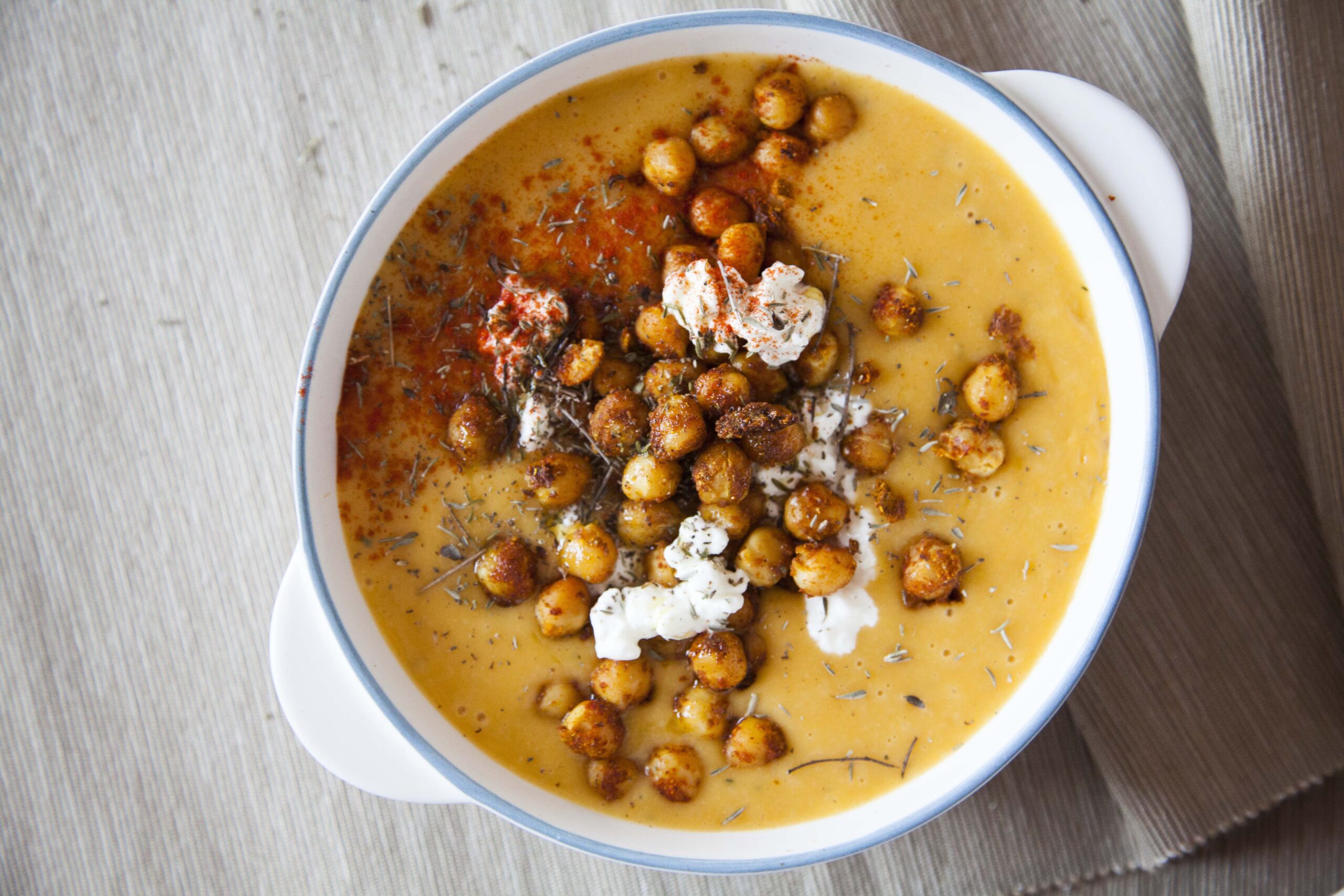 CREMA DE CALABAZA CON GARBANZOS AL CURRY. LA OTRA PREPARACIÓN.