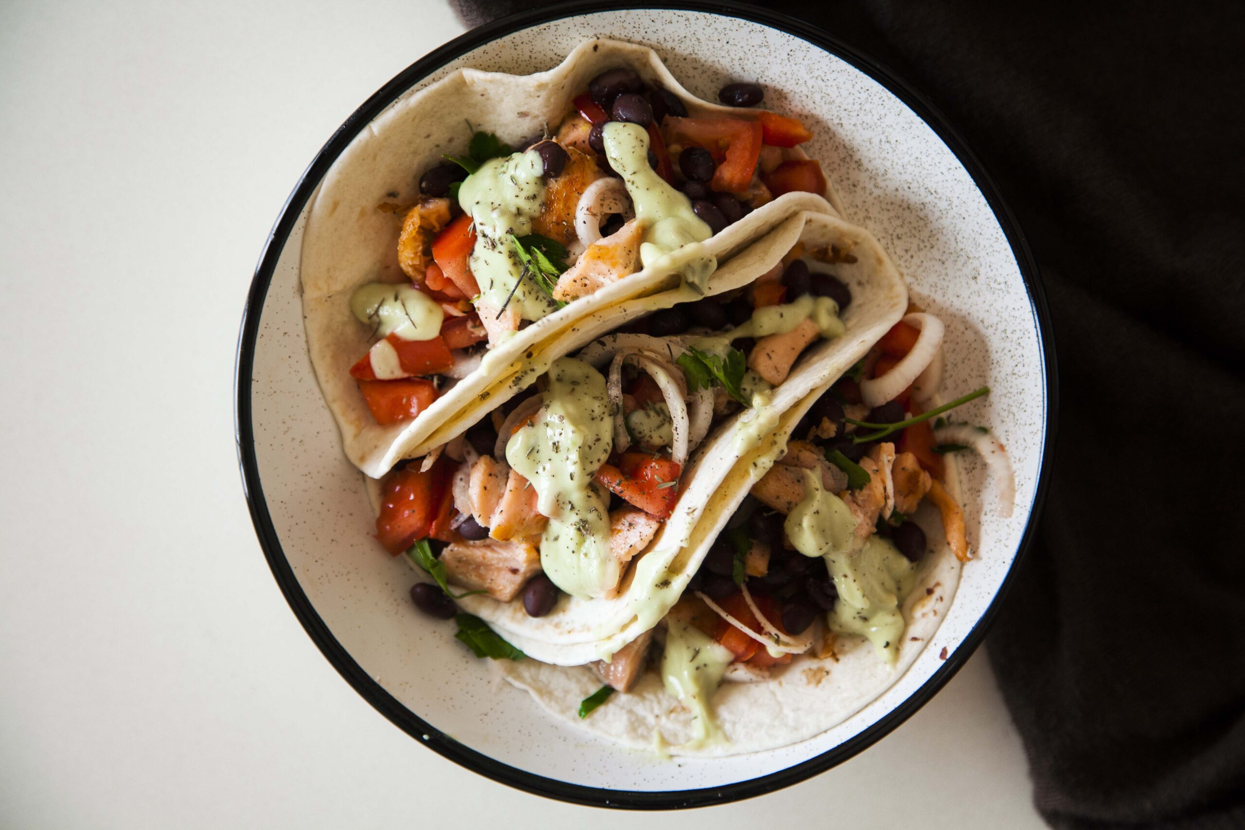 TACOS DE SALMÓN. INICIAMOS LA RECTA FINAL.