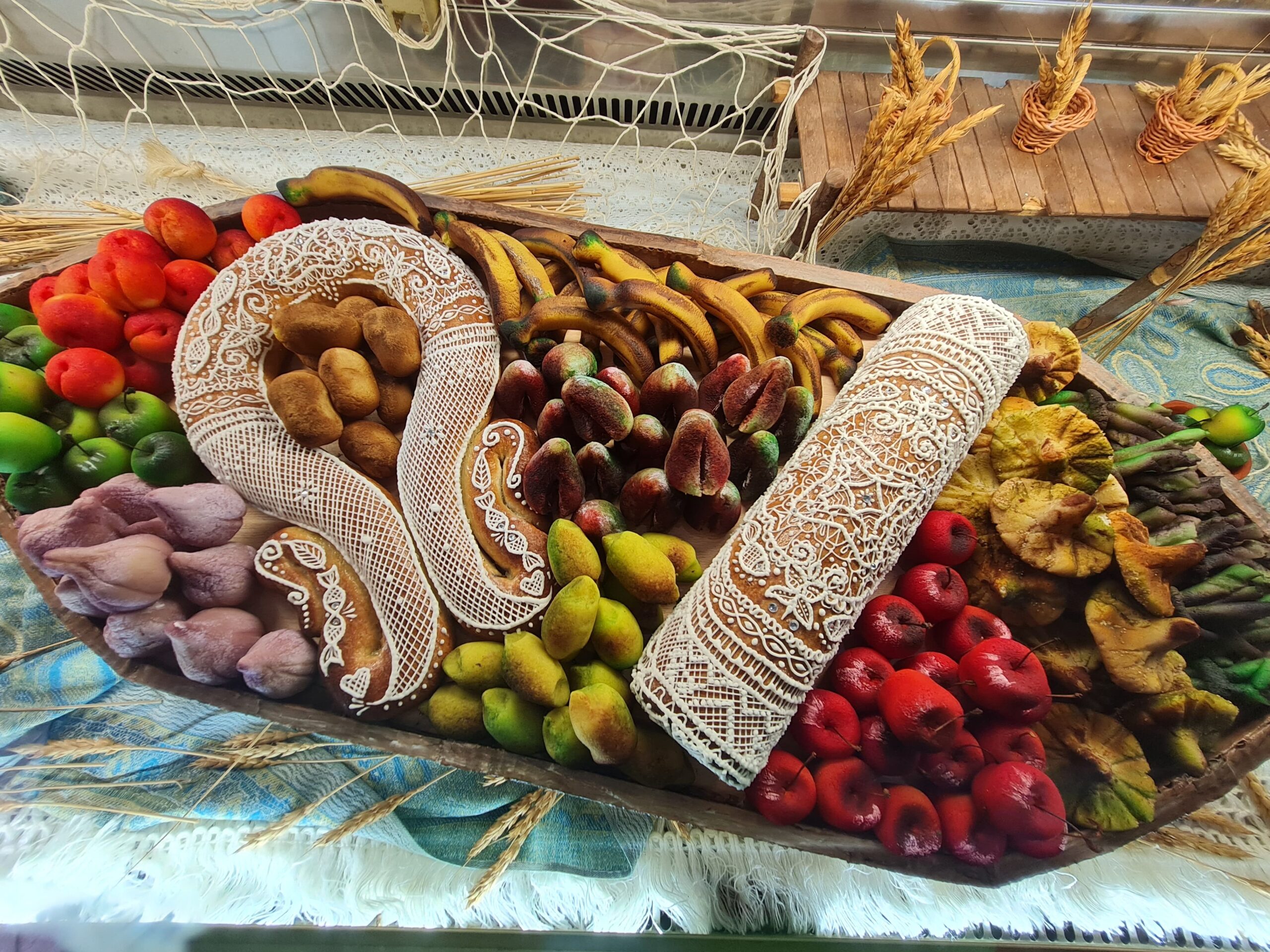 David Esteve Pastisseria, gana el primer premio a la mejor mocadorà y a la tienda mejor decorada