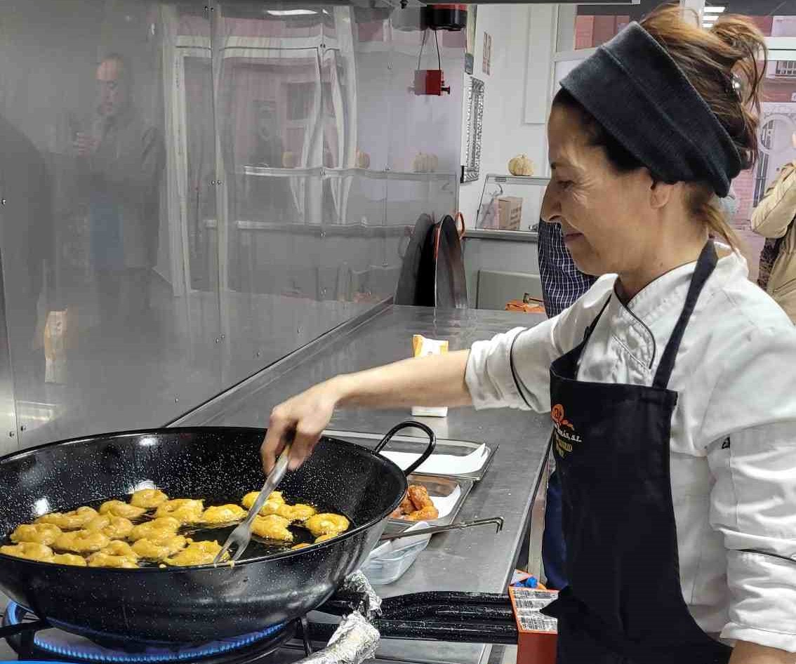 BUÑUELOS DE CALABAZA DE LA PEPI. COMO MARCA LA TRADICIÓN.