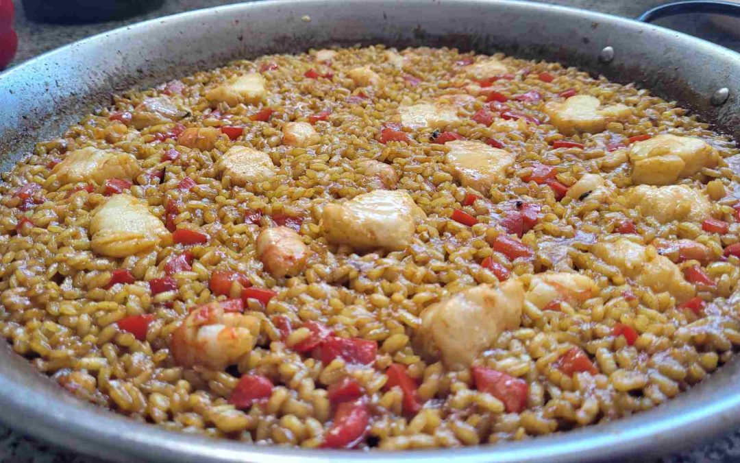 ARROZ CON RAPE Y PIMIENTO ROJO.