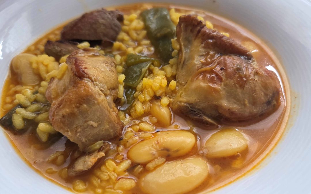 ARROZ CALDOSO DE POLLO Y CONEJO. EL DE TODA LA VIDA